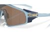 Óculos de sol Oakley Latch Panel OO9404 0835