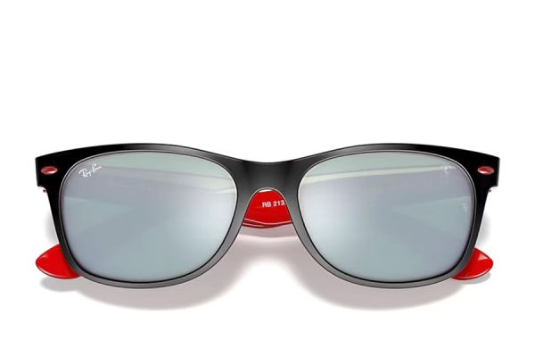 Óculos de sol Ray Ban RB2132-M F63830 New Wayfarer Scuderia Ferrari