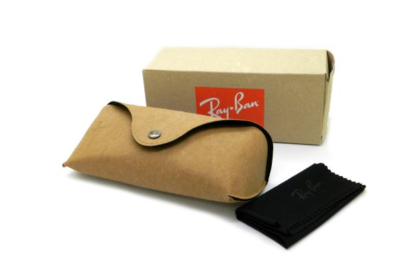 Óculos de sol Ray Ban RB4396 667771 57 Warren